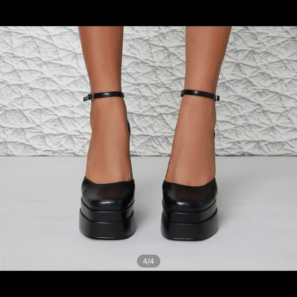 Black platforms - Picture 7 of 9
